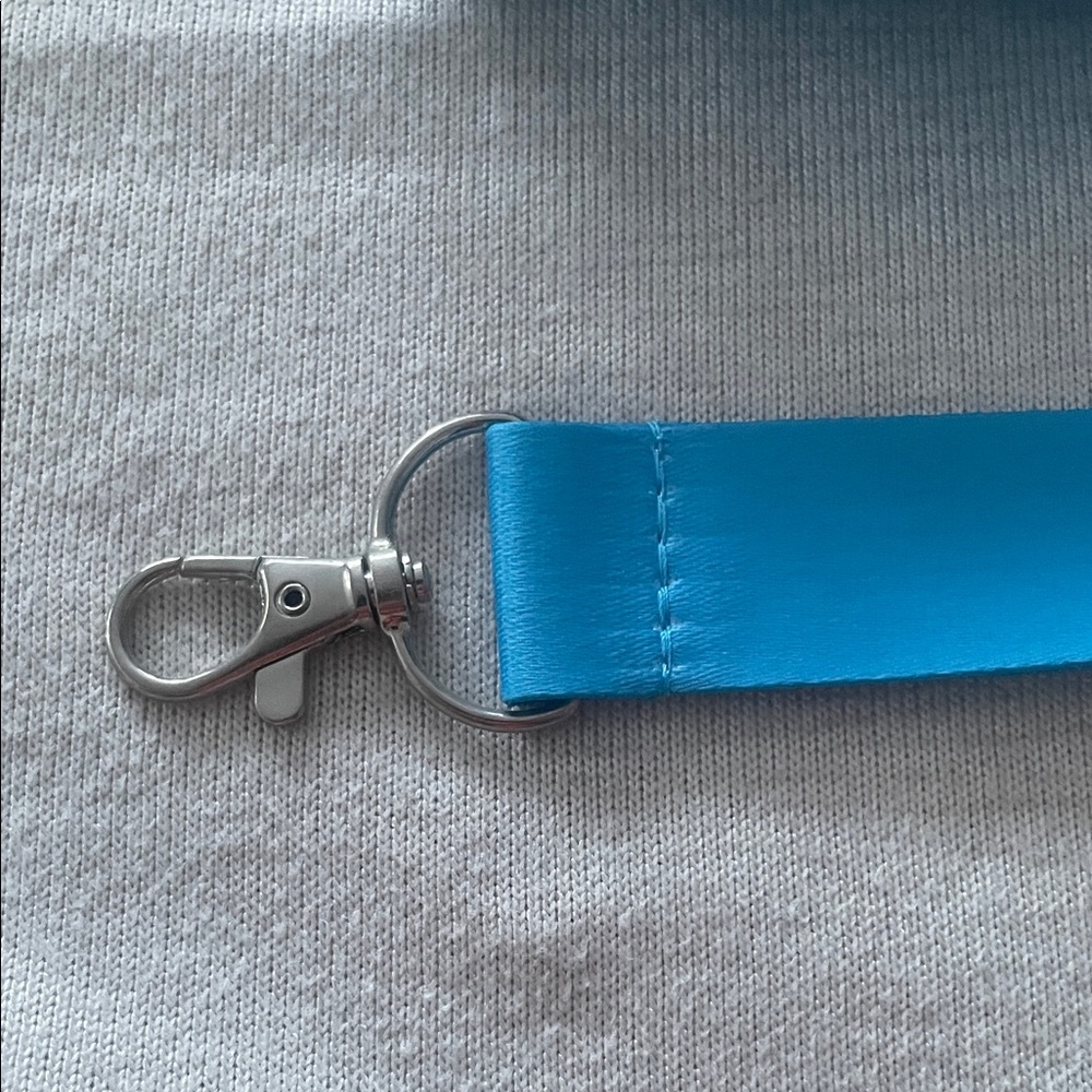 ๐ฅ FREE WITH PURCHASE โข Prime Day 2020 Lanyard ๐ Blue โข New - Picture 2 of 8